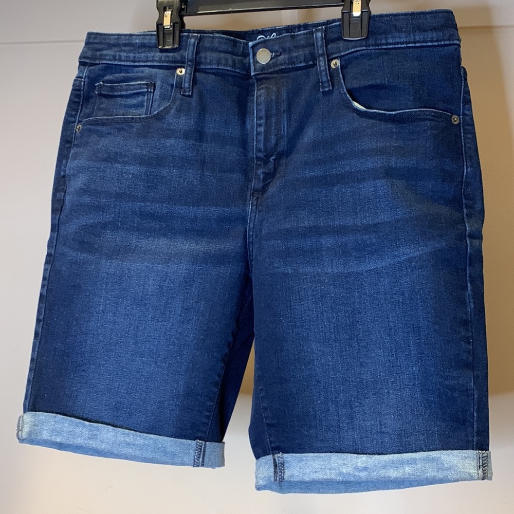 Universal Thread High Rise Bermuda Shorts